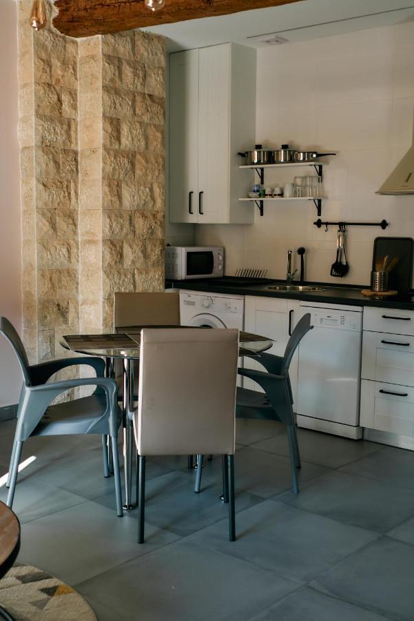 Apartamentos One Teruel Exterior foto