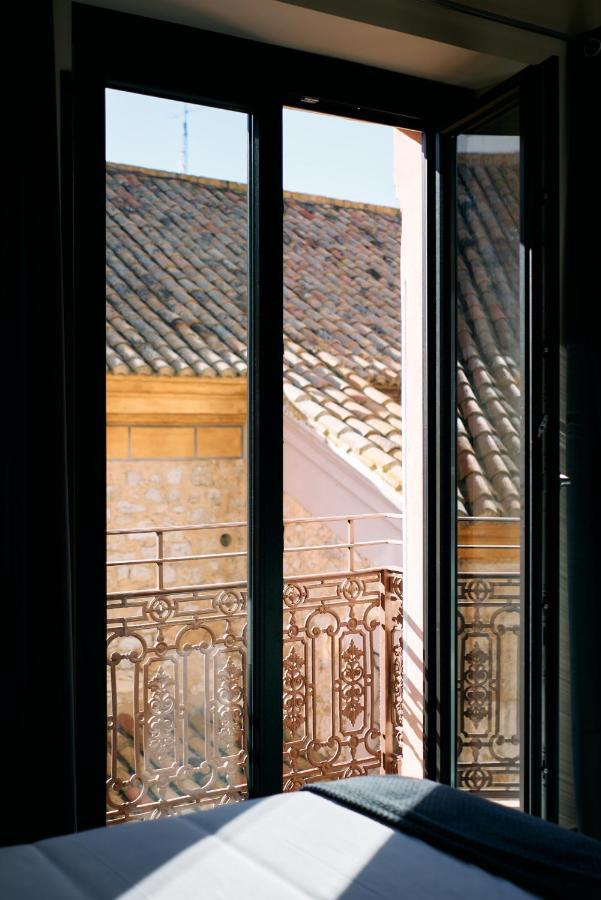 Apartamentos One Teruel Exterior foto