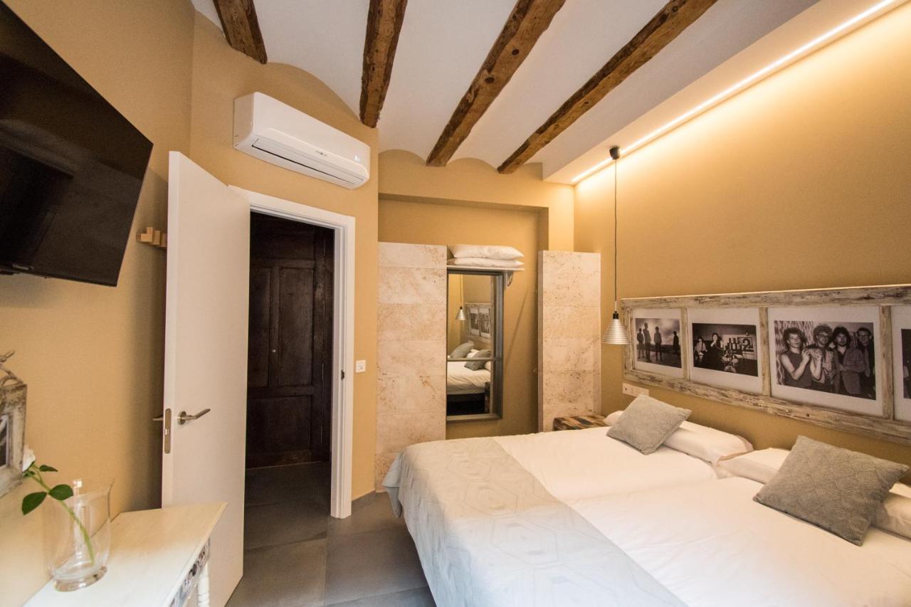 Apartamentos One Teruel Exterior foto