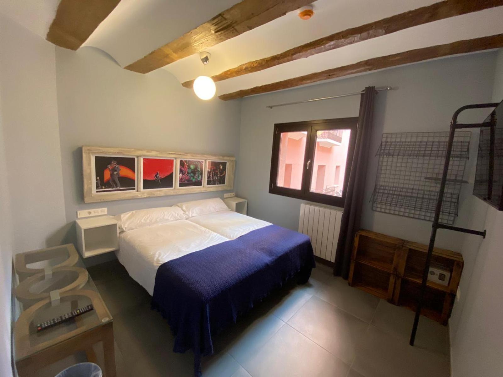 Apartamentos One Teruel Habitación foto